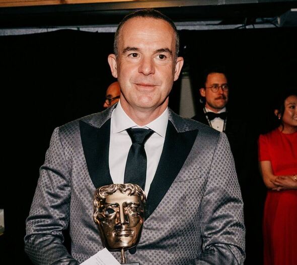 Octopus Energy Cashback £50 account credit Martin Lewis says energy bills could ease as gas prices fall after US Iran deal