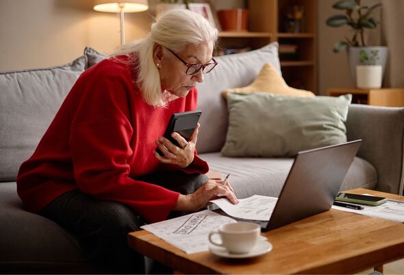 Octopus Energy Cashback £50 account credit British Gas, Octopus and EDF customers issued price update by Ofgem director